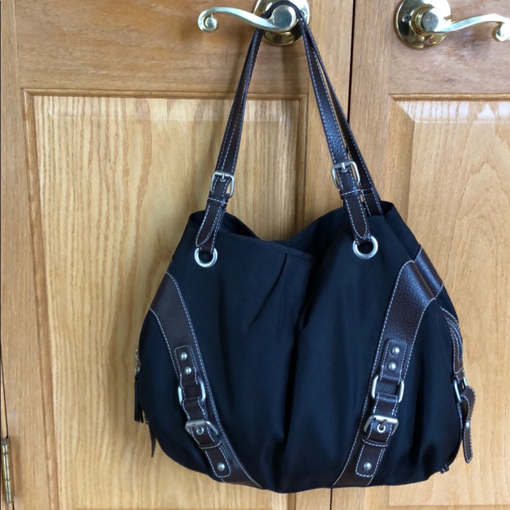 Women’s bag hobo type